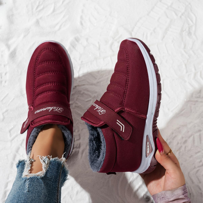 🔥 𝗟𝗘𝗧𝗭𝗧𝗘𝗥 𝗧𝗔𝗚: 𝟴𝟬 % 𝗥𝗔𝗕𝗔𝗧𝗧 – Damen Winter-Orthopädieschuhe – Warm, Weit geschnitten, Gepolsterte Sohle zur Schmerzlinderung