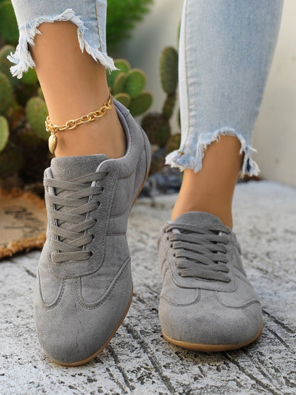 LETZTER TAG: 80 % RABATT – 👣 Damen Orthopädische Sneaker mit Fußgewölbestütze, Schnürdesign & gepolsterter flacher Sohle